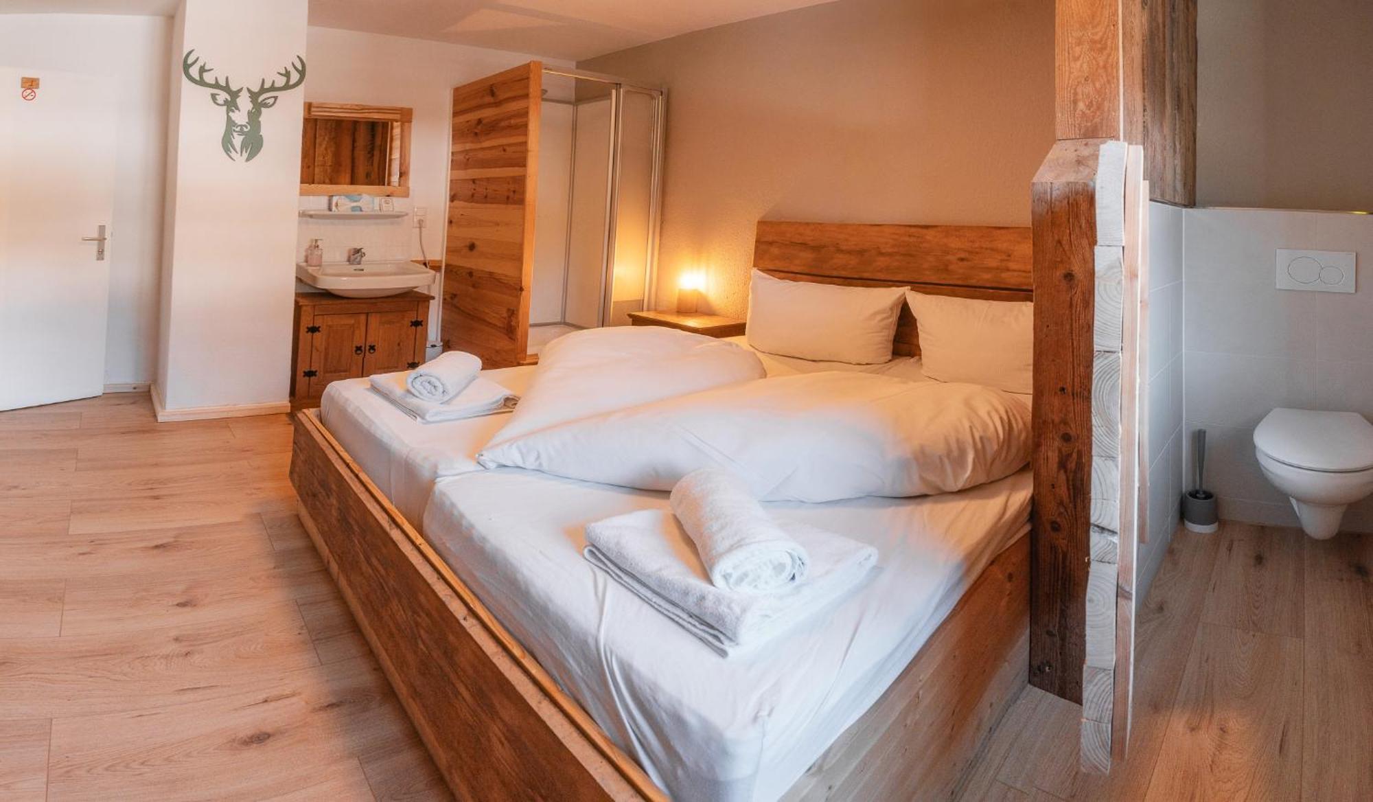 Hostel - Ron'S Guesthouse اوبرستدورف المظهر الخارجي الصورة
